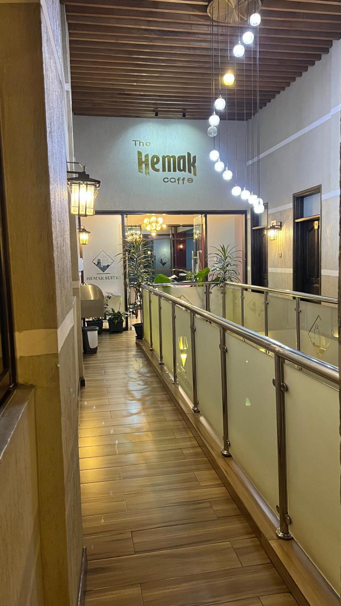 Hemak Suites Hotel Nairobi Eksteriør bilde