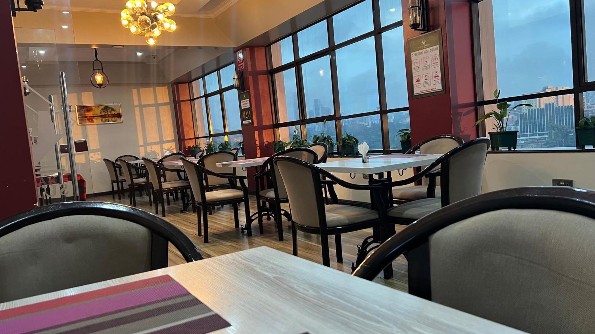 Hemak Suites Hotel Nairobi Eksteriør bilde
