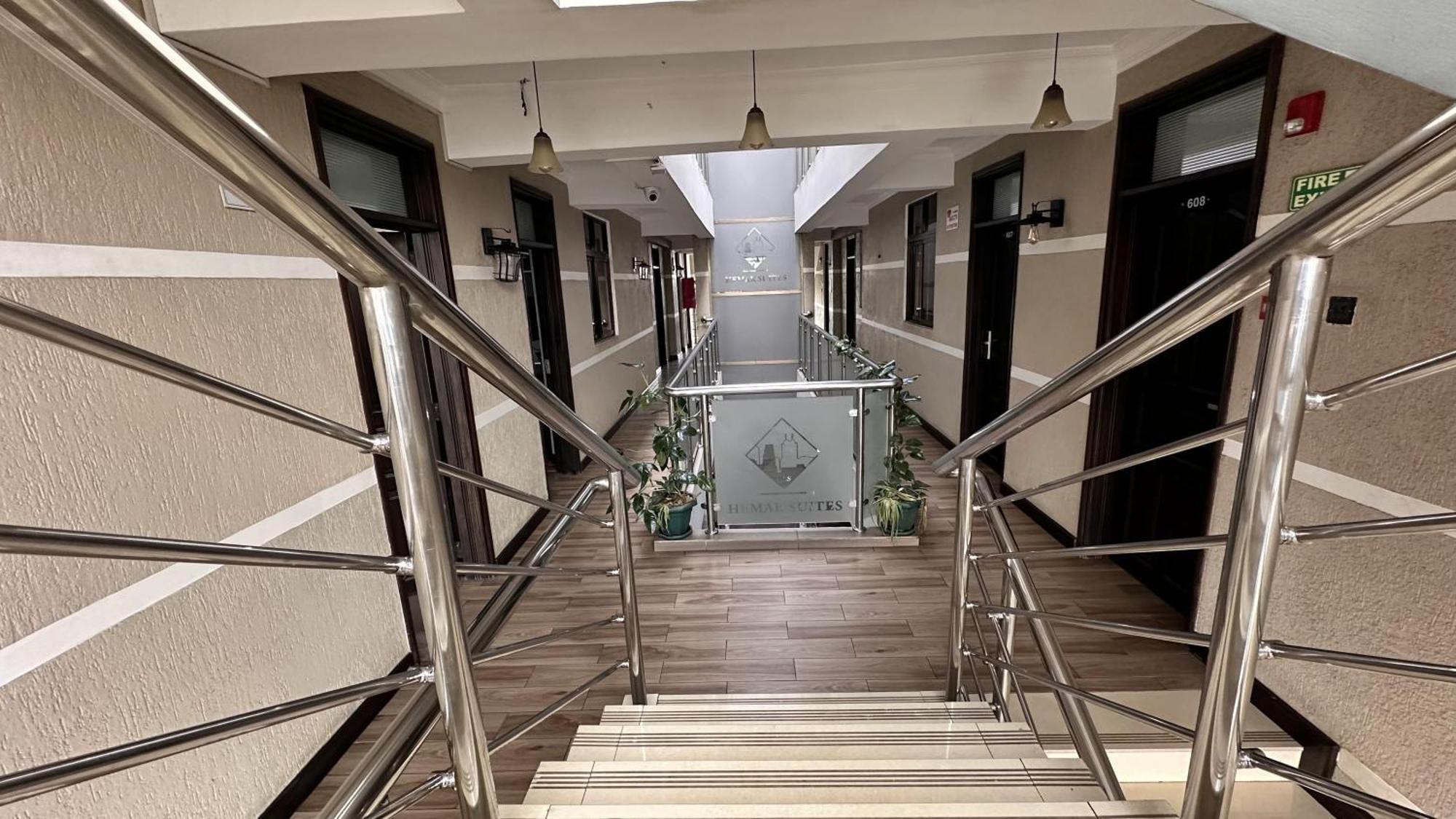 Hemak Suites Hotel Nairobi Eksteriør bilde